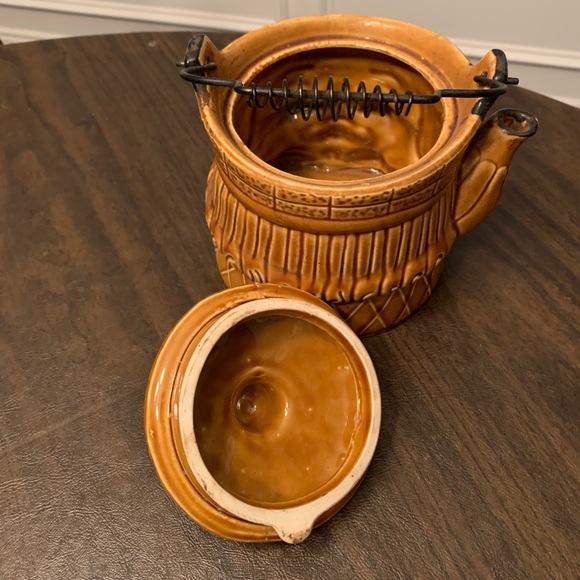 SOLD:  Quaker pot from Japan - Picture 4 of 5